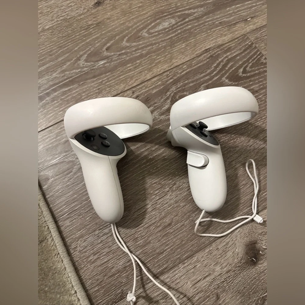 Meta Oculus Quest 2 256GB Multiple Games Included (READ DESCRIPTION)
